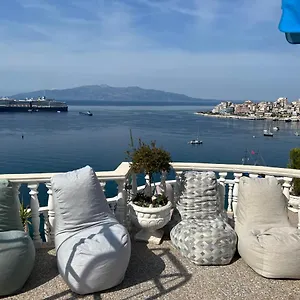 https://castle-of-monte-cristo-with-pool.albaniahotels.org