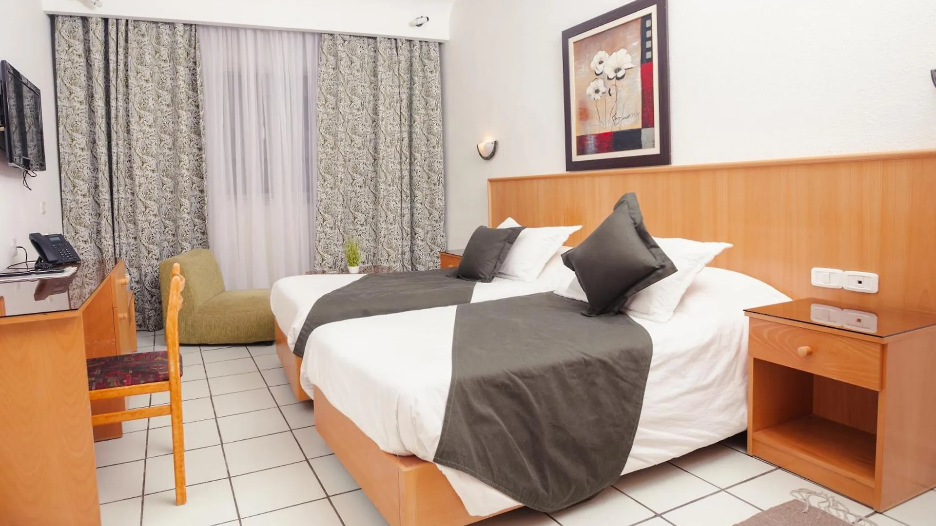 Le National Hotel Tunis 3*,  Tunisia